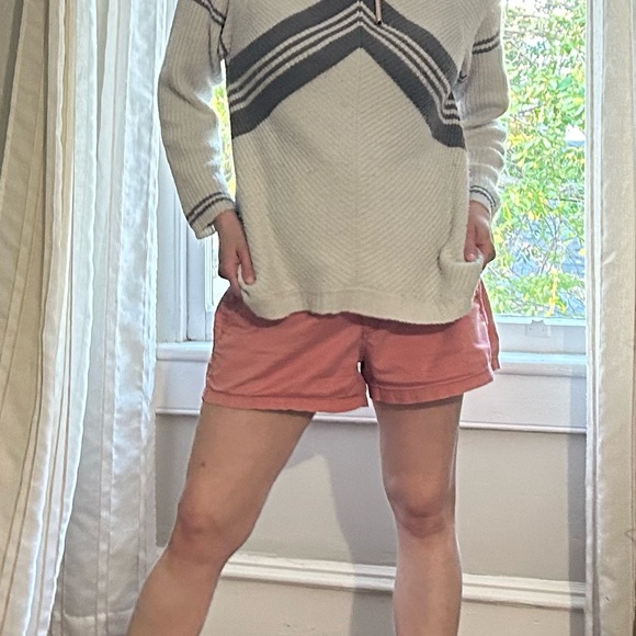 Cool sweater my boyfriend found. I like the vibe, but it’s too hot for south. - Picture 2 of 5